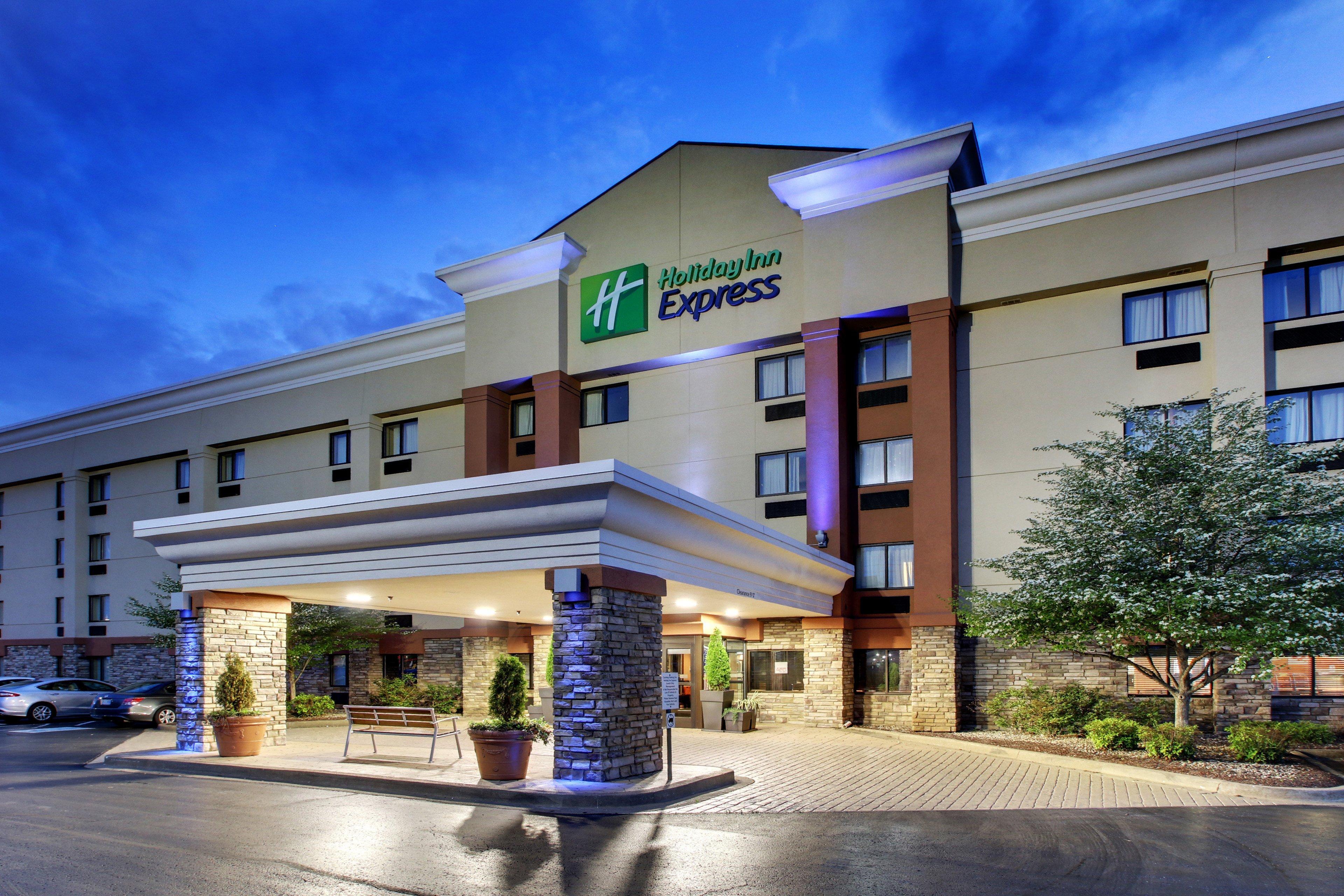 Holiday Inn Express Hotel Fort Campbell-Oak Grove By Ihg Zewnętrze zdjęcie