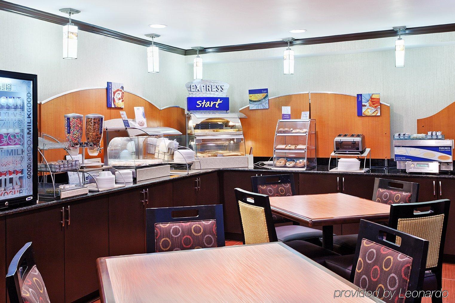 Holiday Inn Express Hotel Fort Campbell-Oak Grove By Ihg Zewnętrze zdjęcie