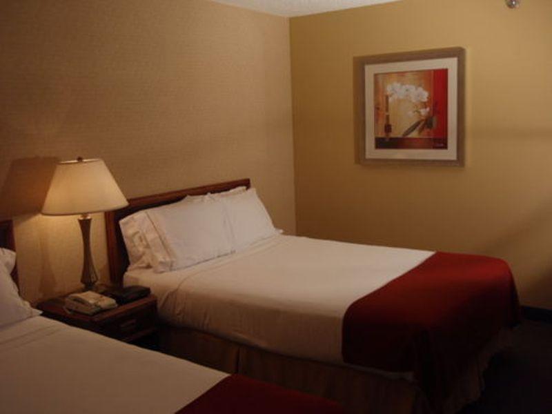 Holiday Inn Express Hotel Fort Campbell-Oak Grove By Ihg Pokój zdjęcie